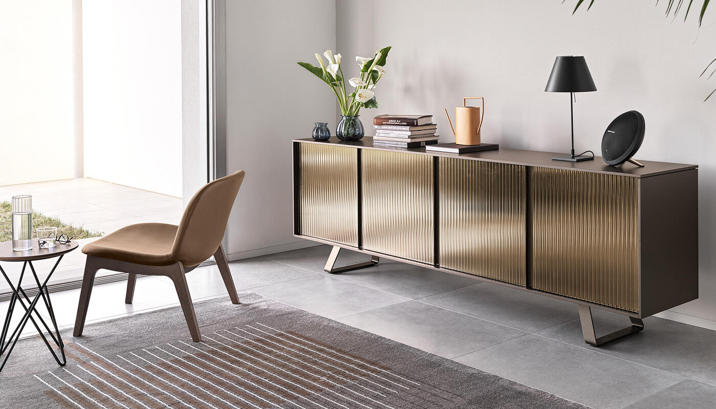 CS6053-3 V Secret 4-door Sideboard - Thumbnail 2